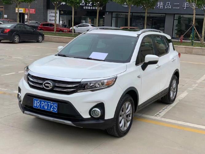 天津市龙跃精品二手车